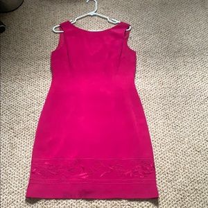 Fuchsia sleeveless sheath dress